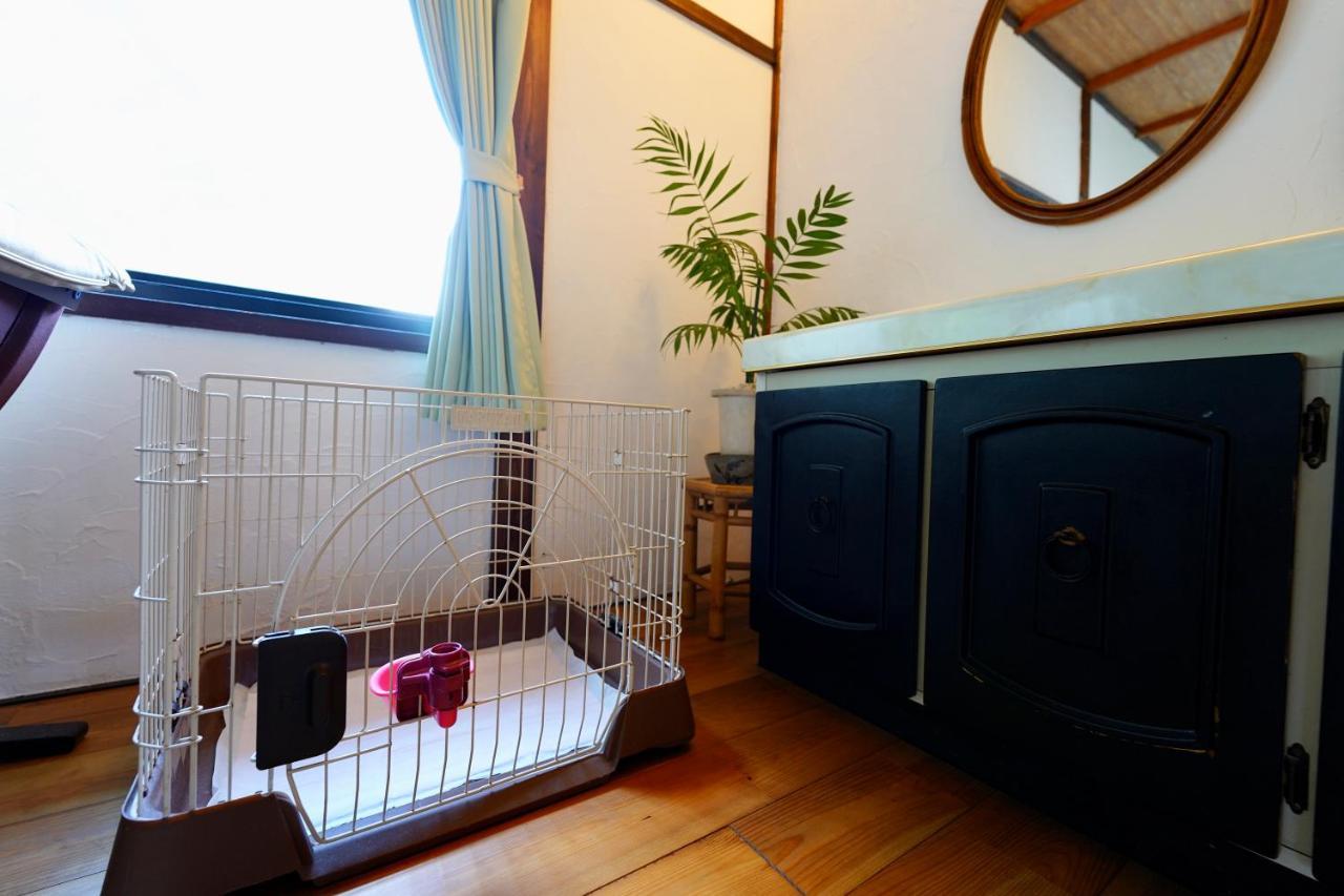 Nostalgiaノスタルジア Villa Yokosuka Bagian luar foto